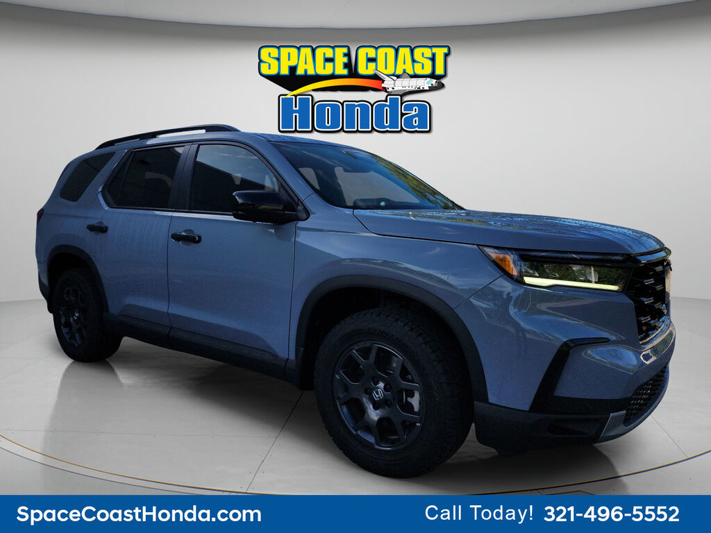 2025 Honda Pilot AWD TrailSport — photo 1 of 7