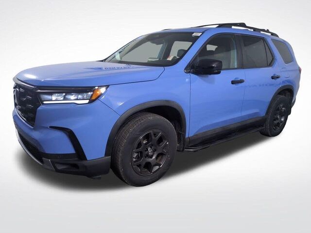 2023 Honda Pilot TrailSport — photo 1 of 1