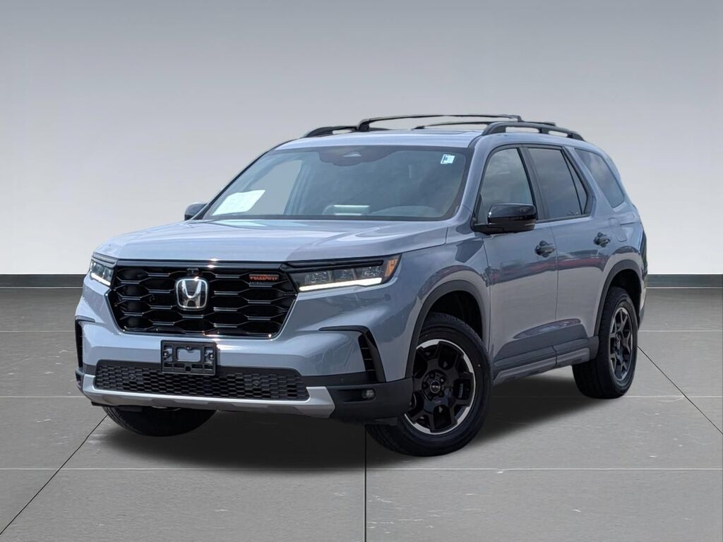 2025 Honda Pilot AWD TrailSport — photo 1 of 7