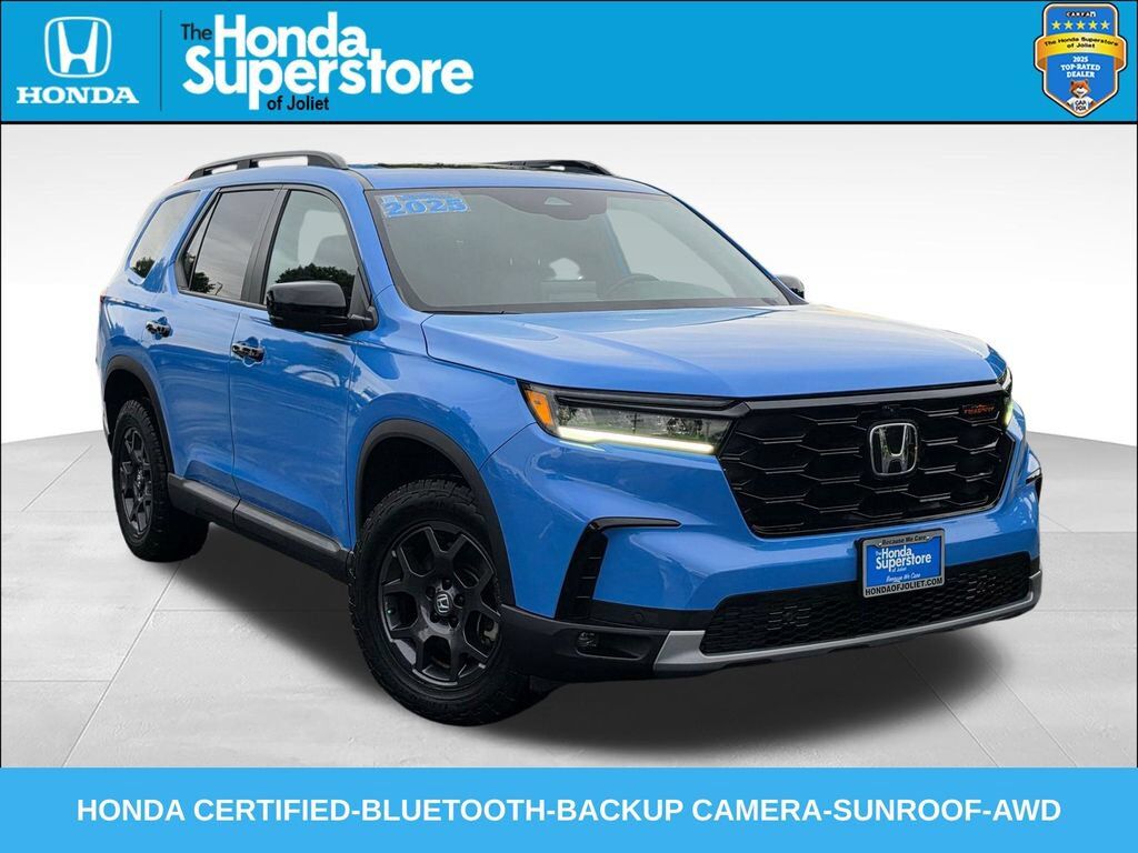 2025 Honda Pilot AWD TrailSport — photo 1 of 7