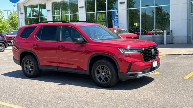 2025 Honda Pilot TrailSport