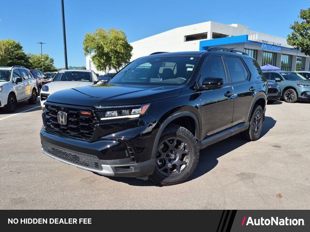 2025 Honda Pilot AWD TrailSport