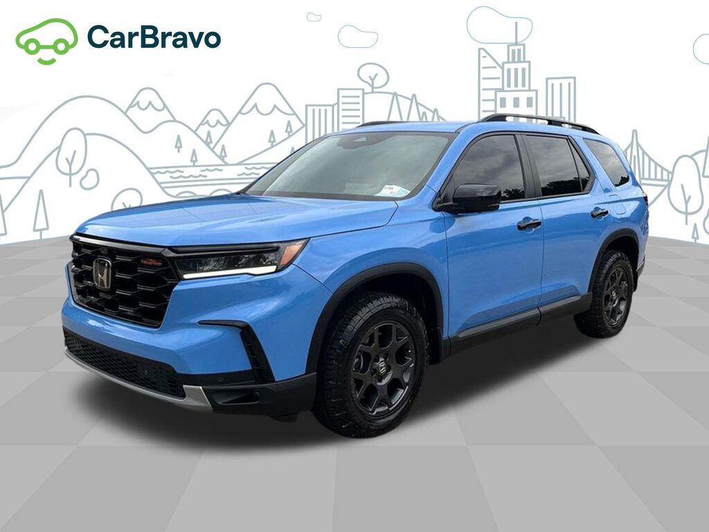 2025 Honda Pilot TrailSport — photo 1 of 6