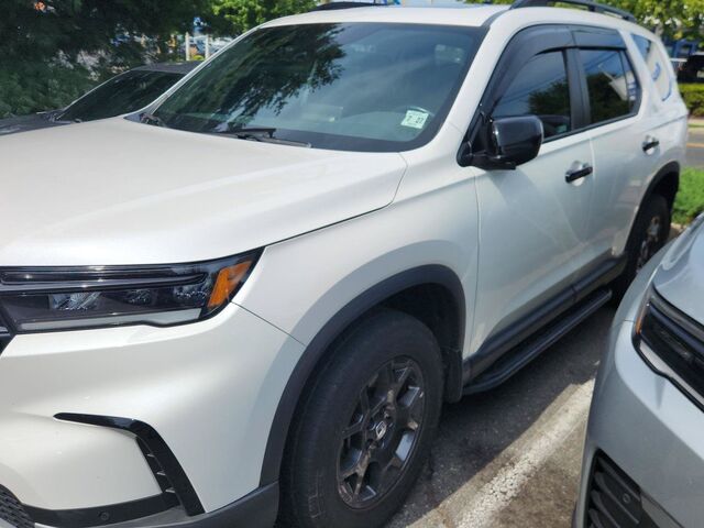 2023 Honda Pilot AWD TRAILSPORT