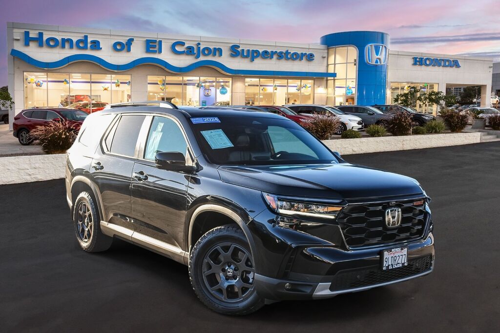 2024 Honda Pilot AWD TRAILSPORT — photo 1 of 7