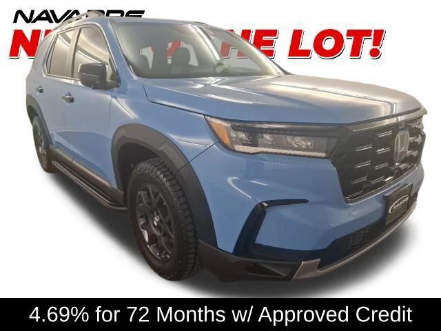 2024 Honda Pilot AWD TRAILSPORT — photo 1 of 7
