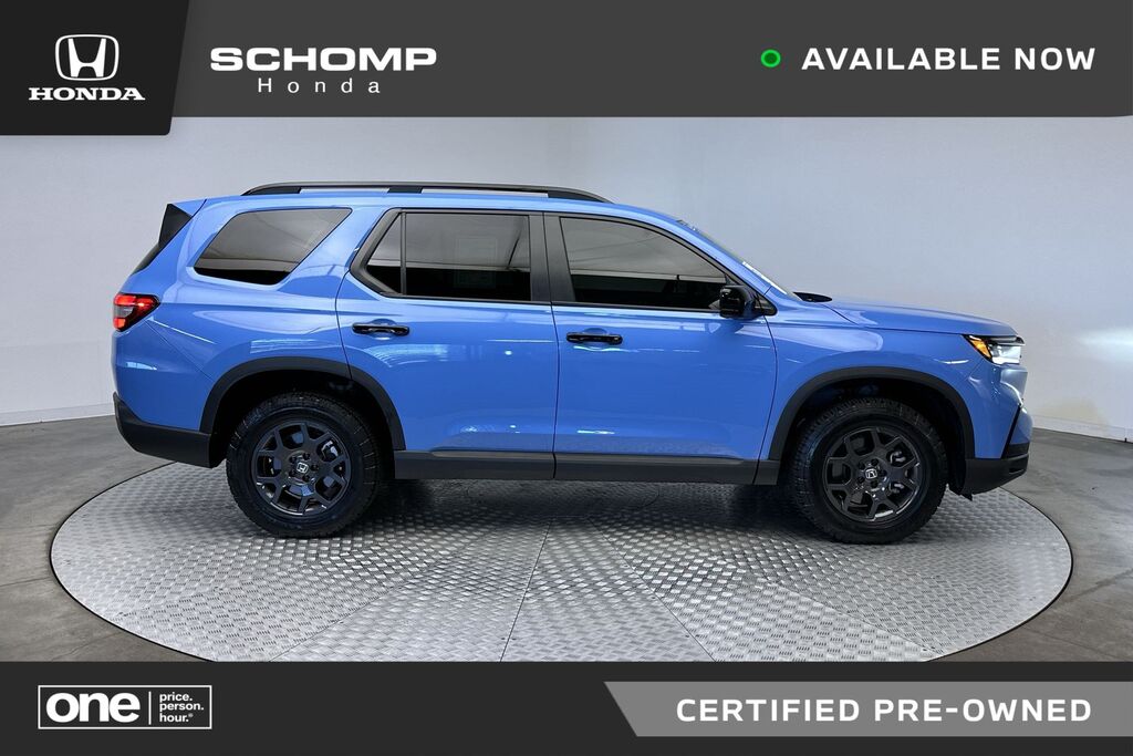 2025 Honda Pilot AWD TrailSport — photo 1 of 7
