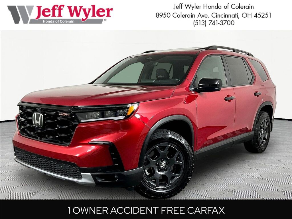 2025 Honda Pilot AWD TrailSport — photo 1 of 7