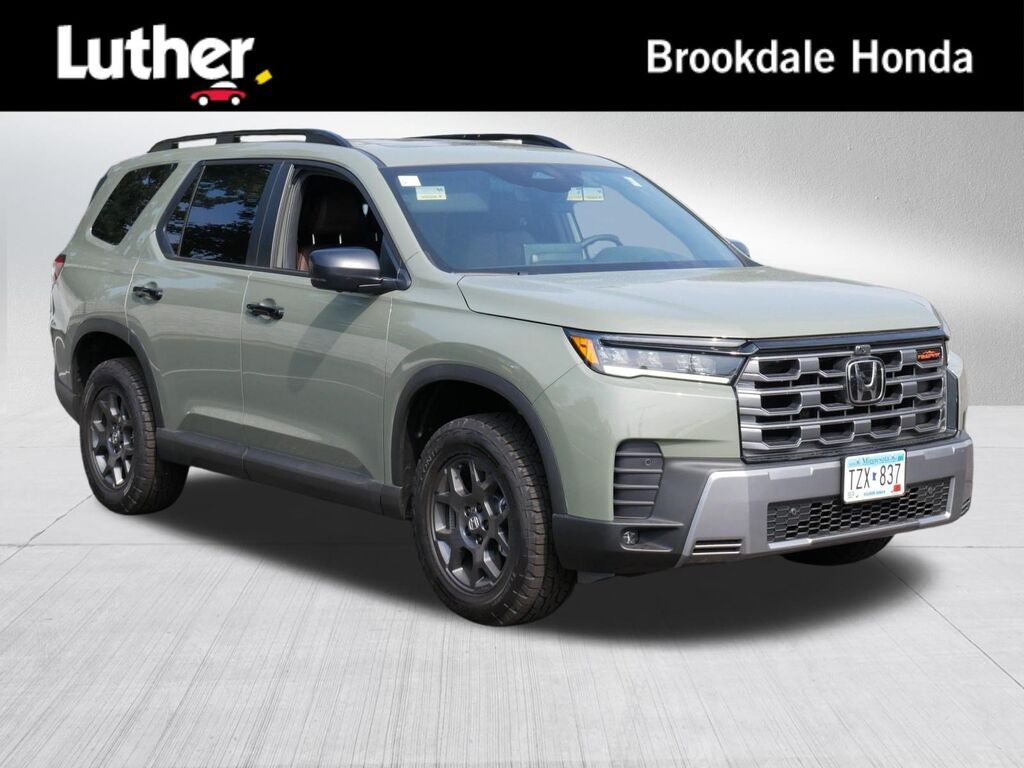 2026 Honda Pilot AWD TrailSport — photo 1 of 7