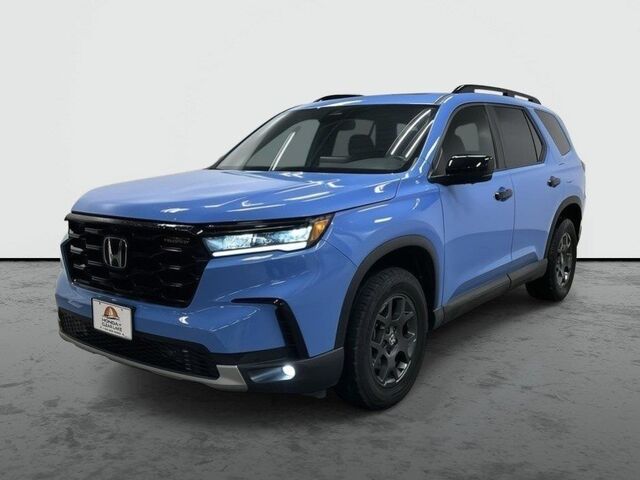 2024 Honda Pilot TrailSport — photo 1 of 7
