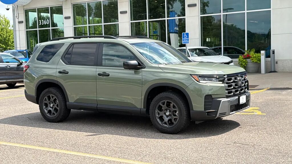 2026 Honda Pilot TrailSport — photo 1 of 13