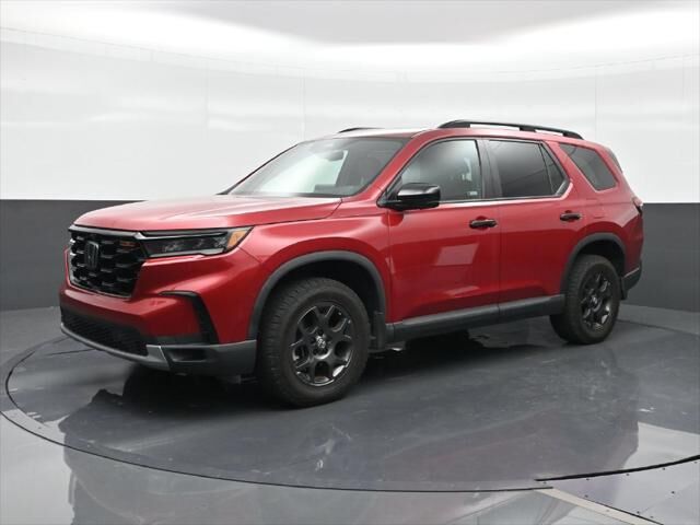 2024 Honda Pilot TrailSport — photo 1 of 7