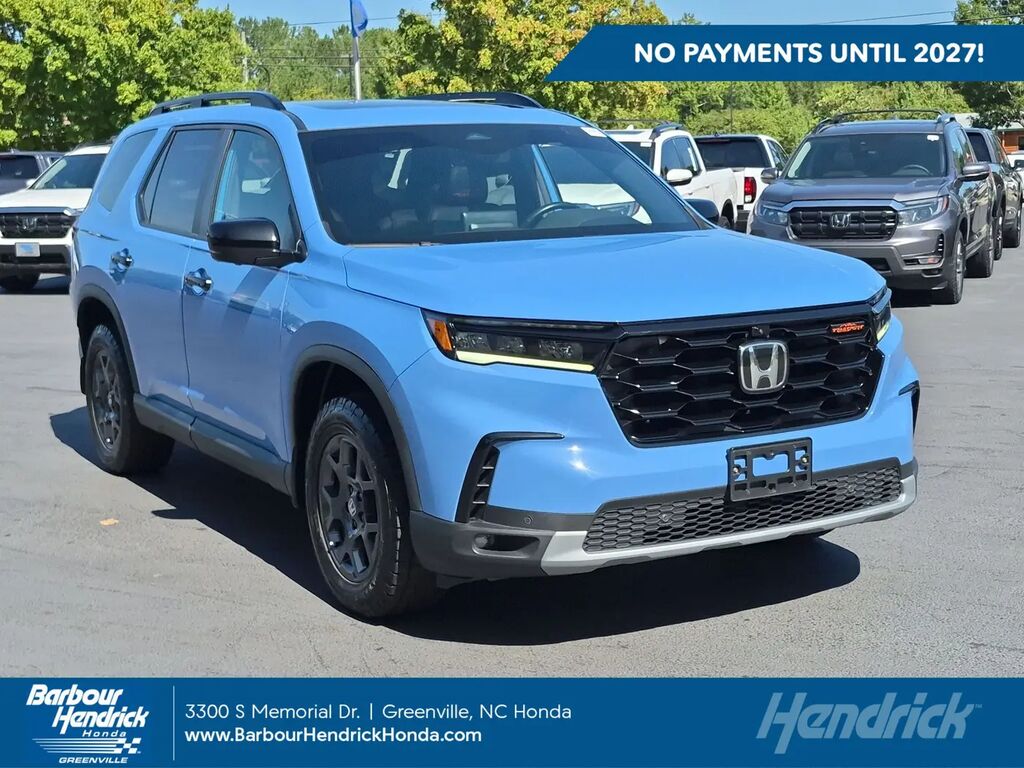 2025 Honda Pilot TrailSport — photo 1 of 13
