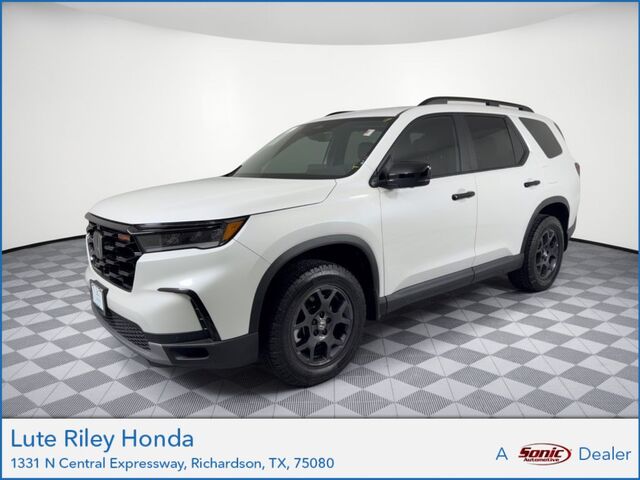 2025 Honda Pilot AWD TrailSport