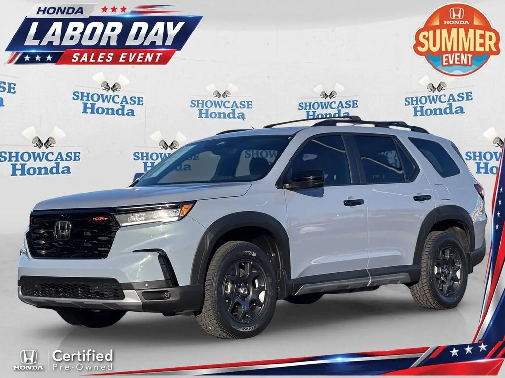 2023 Honda Pilot TrailSport — photo 1 of 11