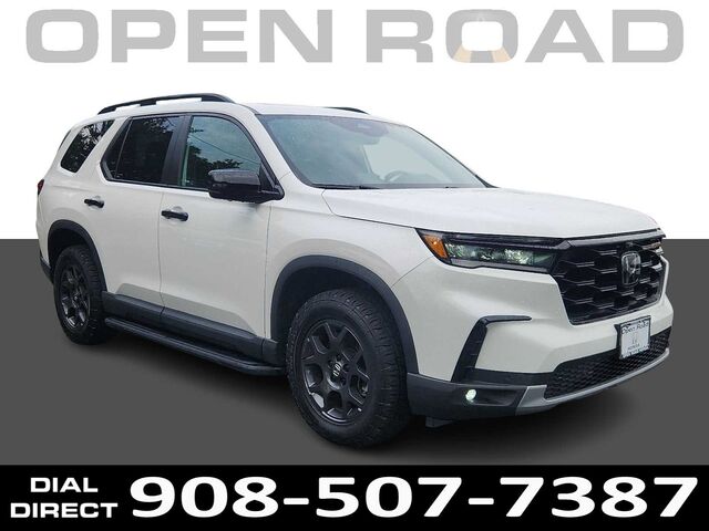 2023 Honda Pilot AWD TRAILSPORT