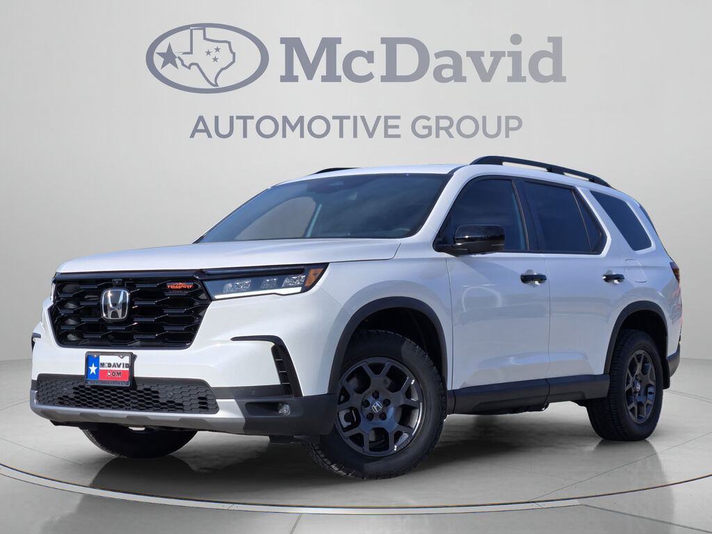 2025 Honda Pilot AWD TrailSport — photo 1 of 7