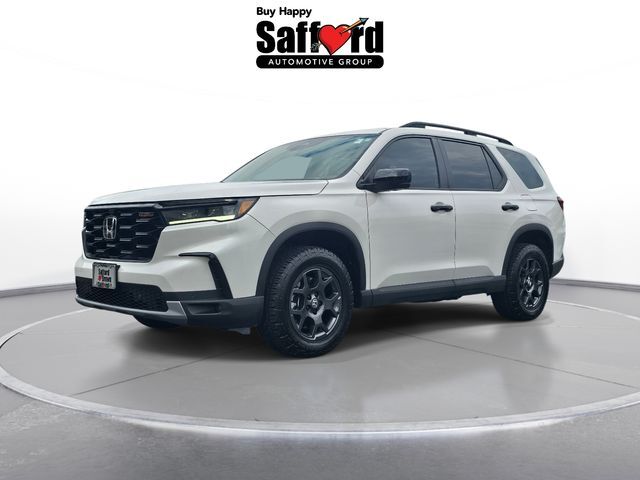 2025 Honda Pilot TrailSport — photo 1 of 13