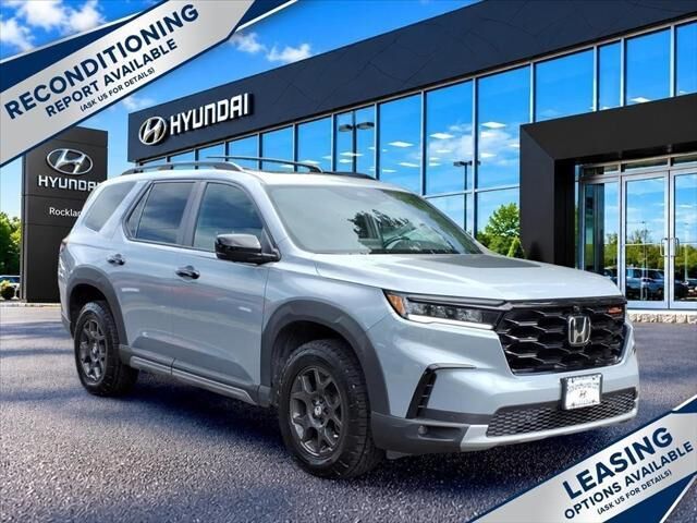 2023 Honda Pilot TrailSport
