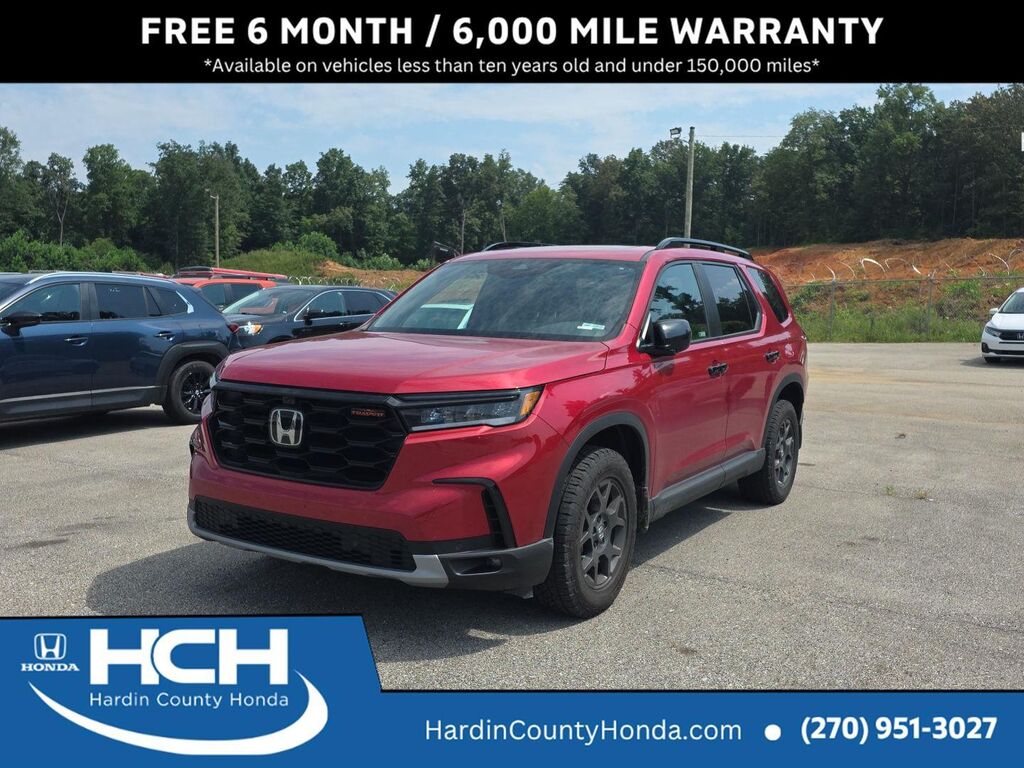 2024 Honda Pilot TrailSport — photo 1 of 11