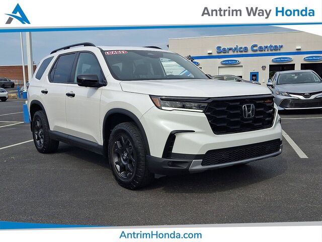 2025 Honda Pilot AWD TrailSport