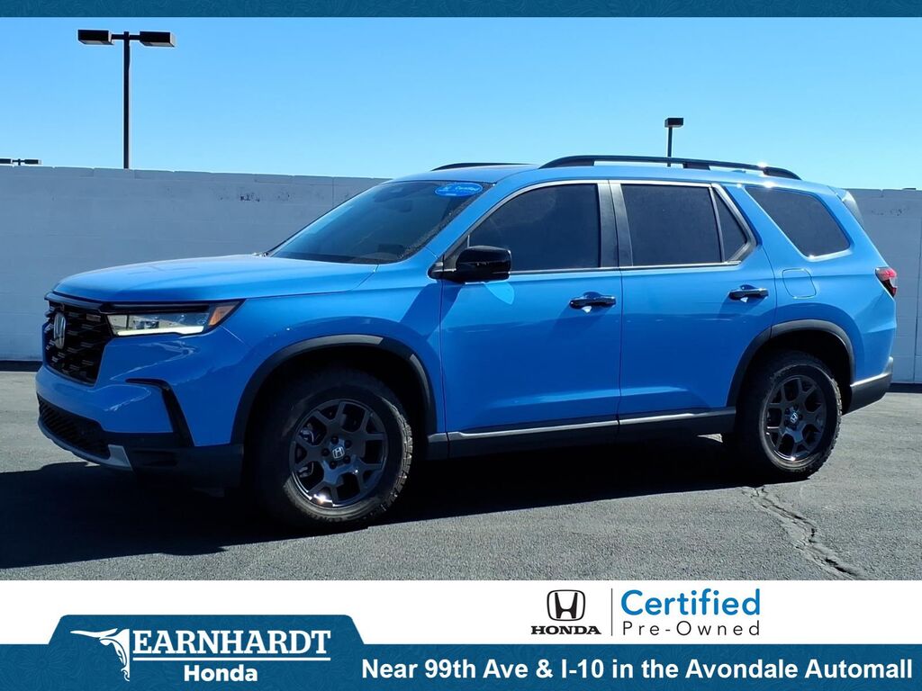 2025 Honda Pilot AWD TrailSport — photo 1 of 7