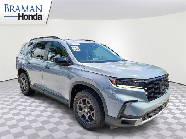 2025 Honda Pilot AWD TrailSport