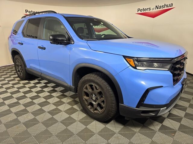 2025 Honda Pilot AWD TrailSport