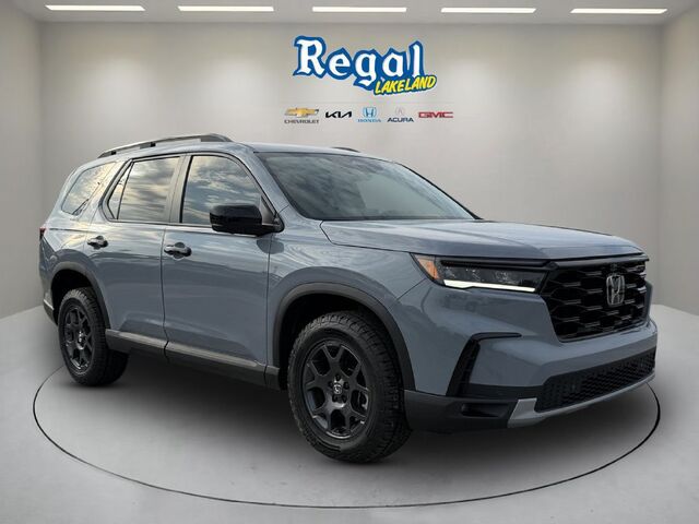 2025 Honda Pilot AWD TrailSport