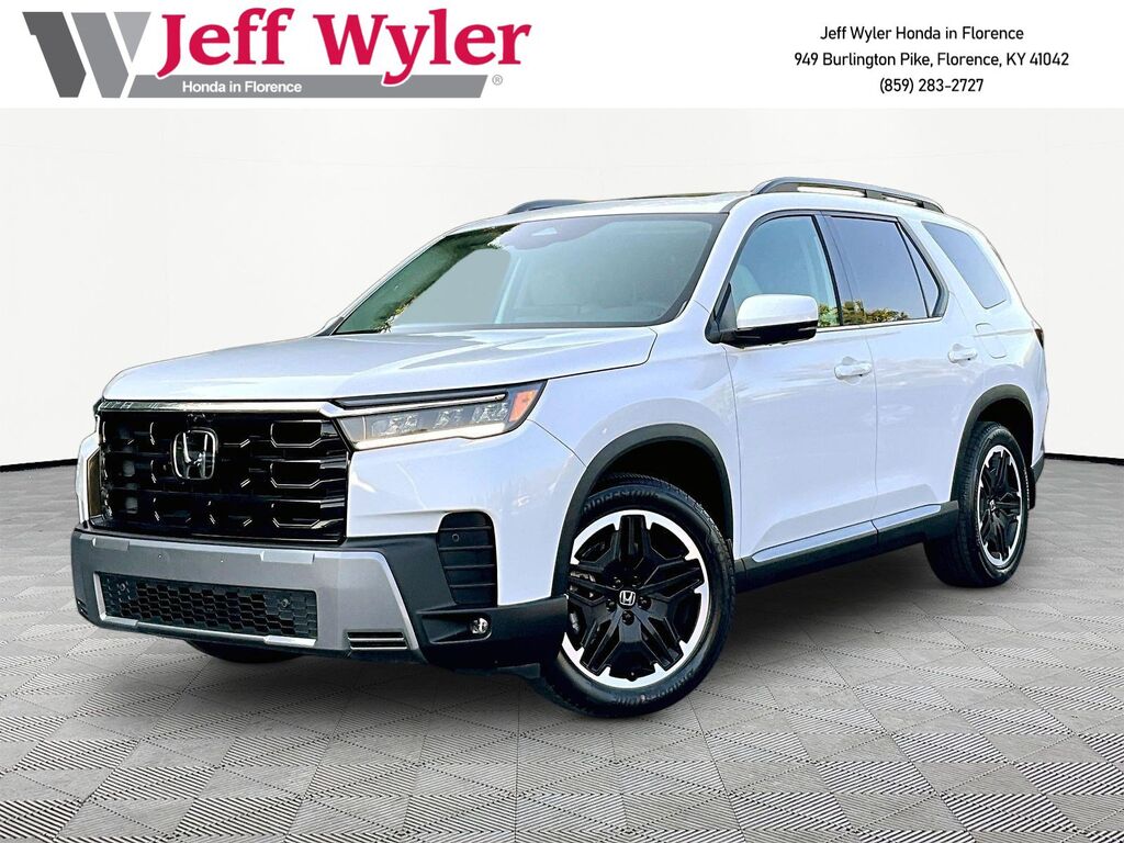 2026 Honda Pilot AWD Touring Blackout — photo 1 of 7