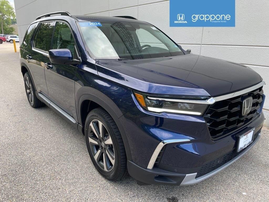 2024 Honda Pilot Touring — photo 1 of 35