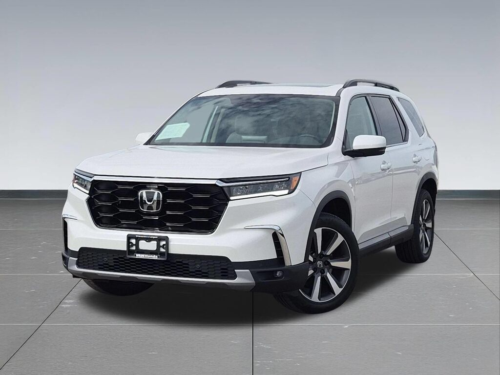 2025 Honda Pilot Touring+ — photo 1 of 7