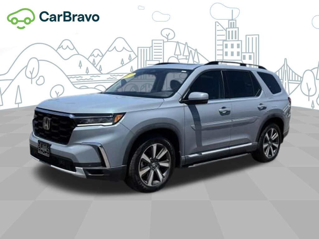 2023 Honda Pilot AWD Touring — photo 1 of 6