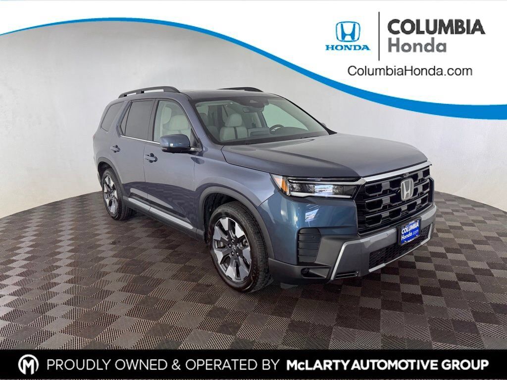 2026 Honda Pilot AWD Touring — photo 1 of 7