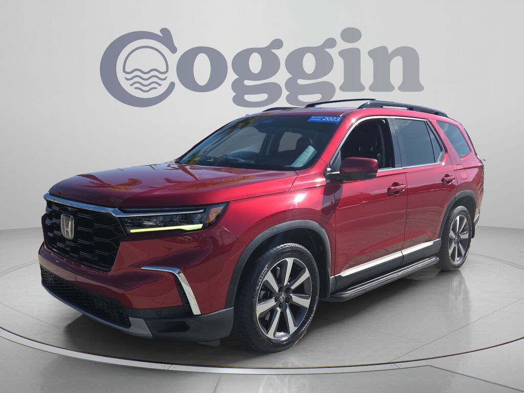 2023 Honda Pilot AWD TRG — photo 1 of 7
