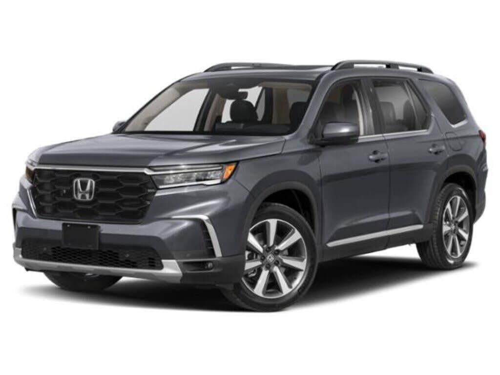 2025 Honda Pilot Touring — photo 1 of 14