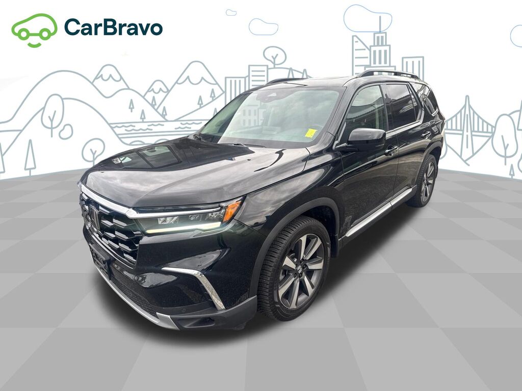 2023 Honda Pilot Touring — photo 1 of 2