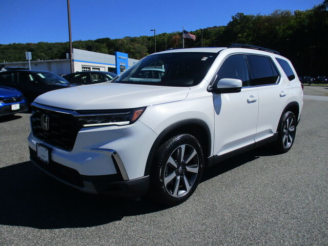 2025 Honda Pilot AWD Touring