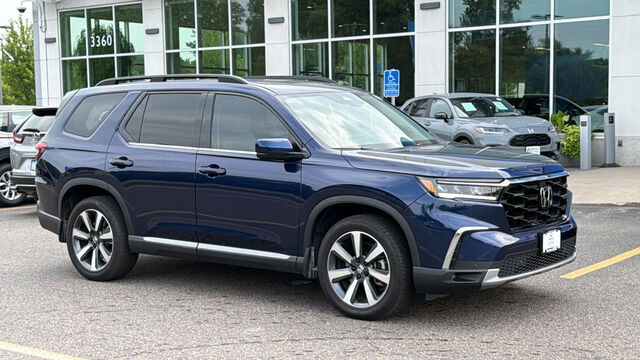 2025 Honda Pilot AWD TRG