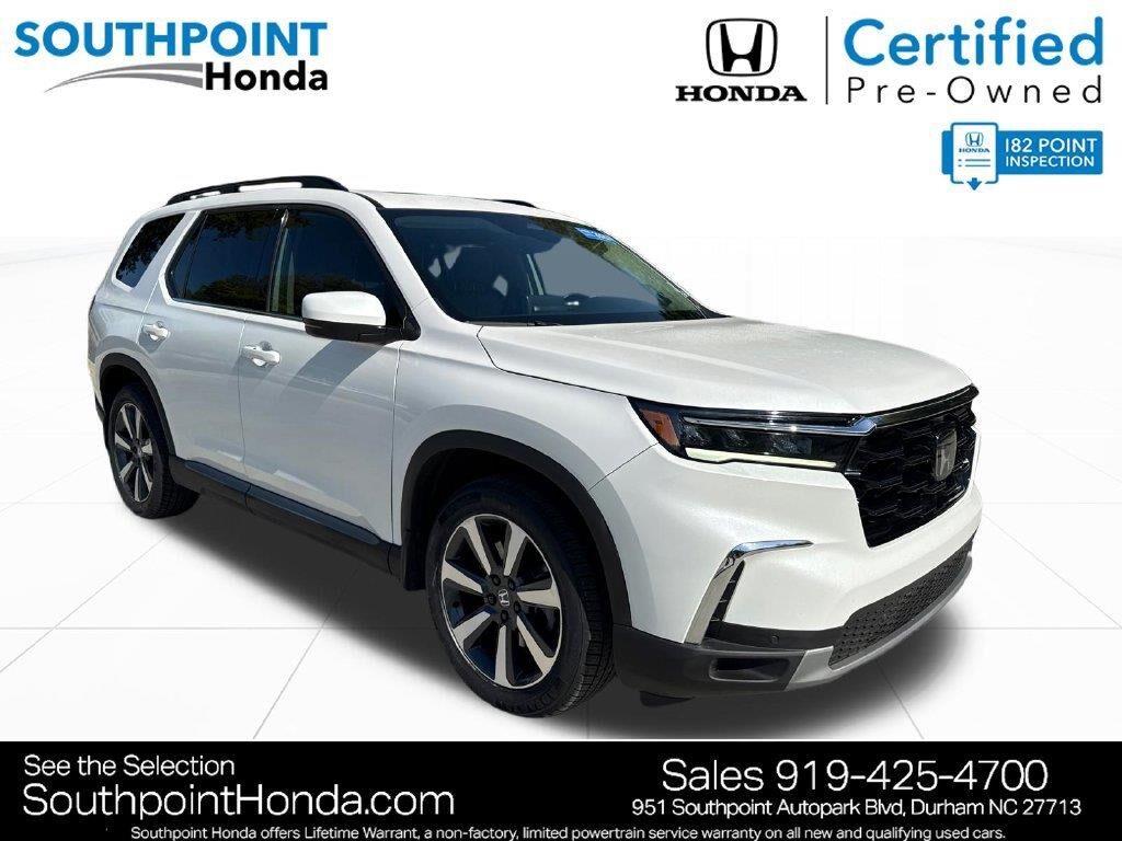 2025 Honda Pilot Touring — photo 1 of 13