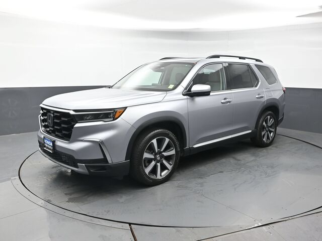 2025 Honda Pilot AWD TRG