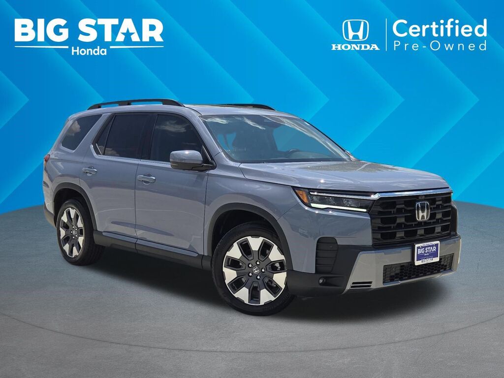 2026 Honda Pilot Touring — photo 1 of 13