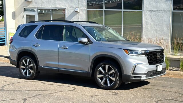 2023 Honda Pilot Touring