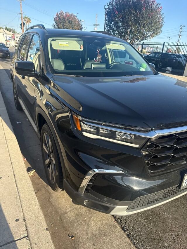 2025 Honda Pilot AWD TRG