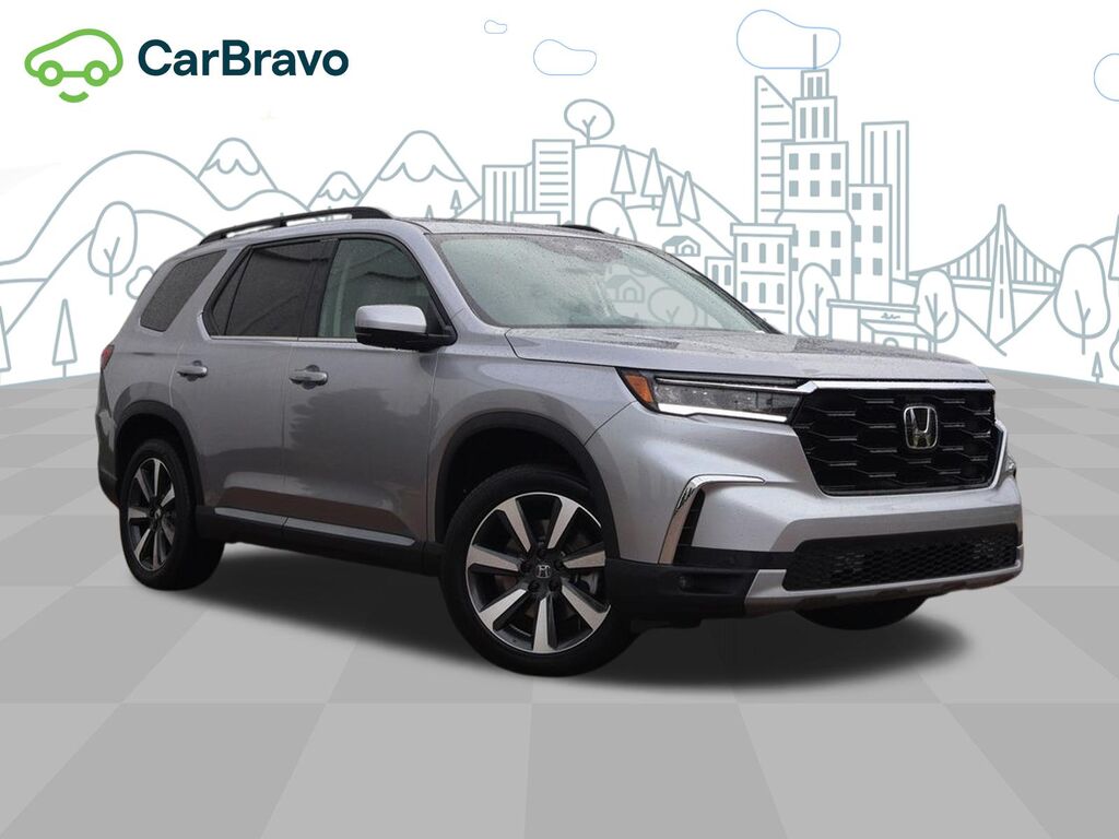 2025 Honda Pilot Touring — photo 1 of 6