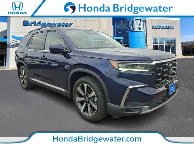 2024 Honda Pilot Touring