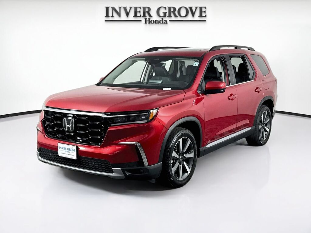 2024 Honda Pilot AWD TRG — photo 1 of 7