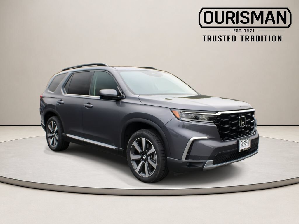 2025 Honda Pilot AWD TRG — photo 1 of 7