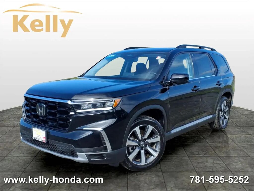 2025 Honda Pilot Touring+ — photo 1 of 13