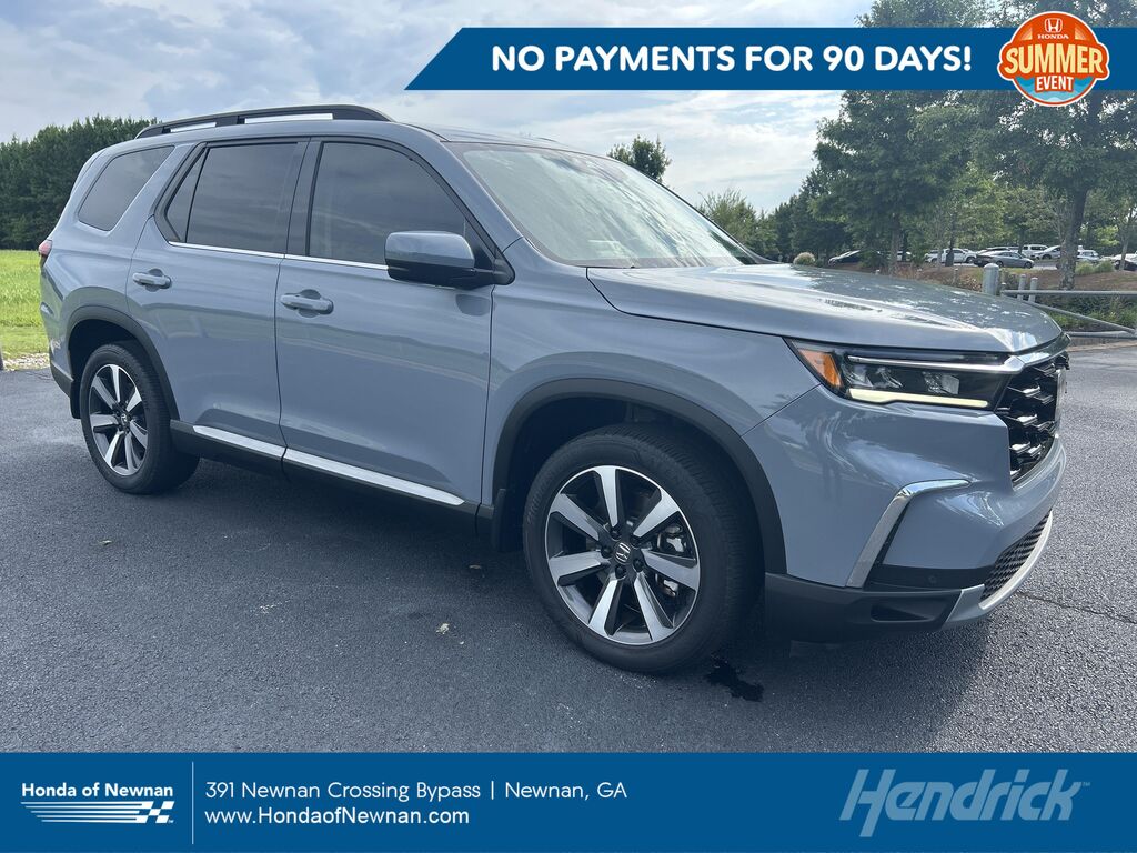 2024 Honda Pilot Touring — photo 1 of 13